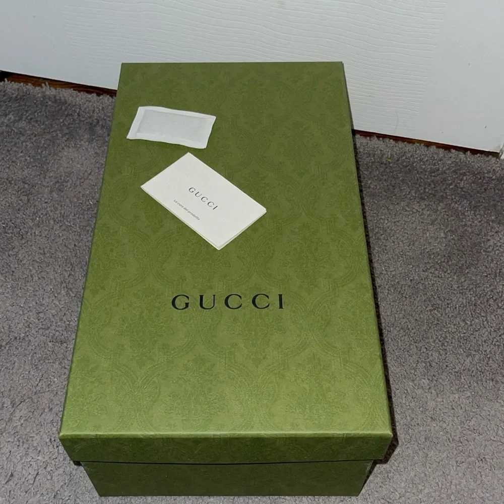 Gucci empty box - Picture 1 of 5